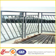 Iron Fence/Iron Fencing/Balcony Railings/Iron Guardrail/Fence Gate/Fence Panel/Garden Fence